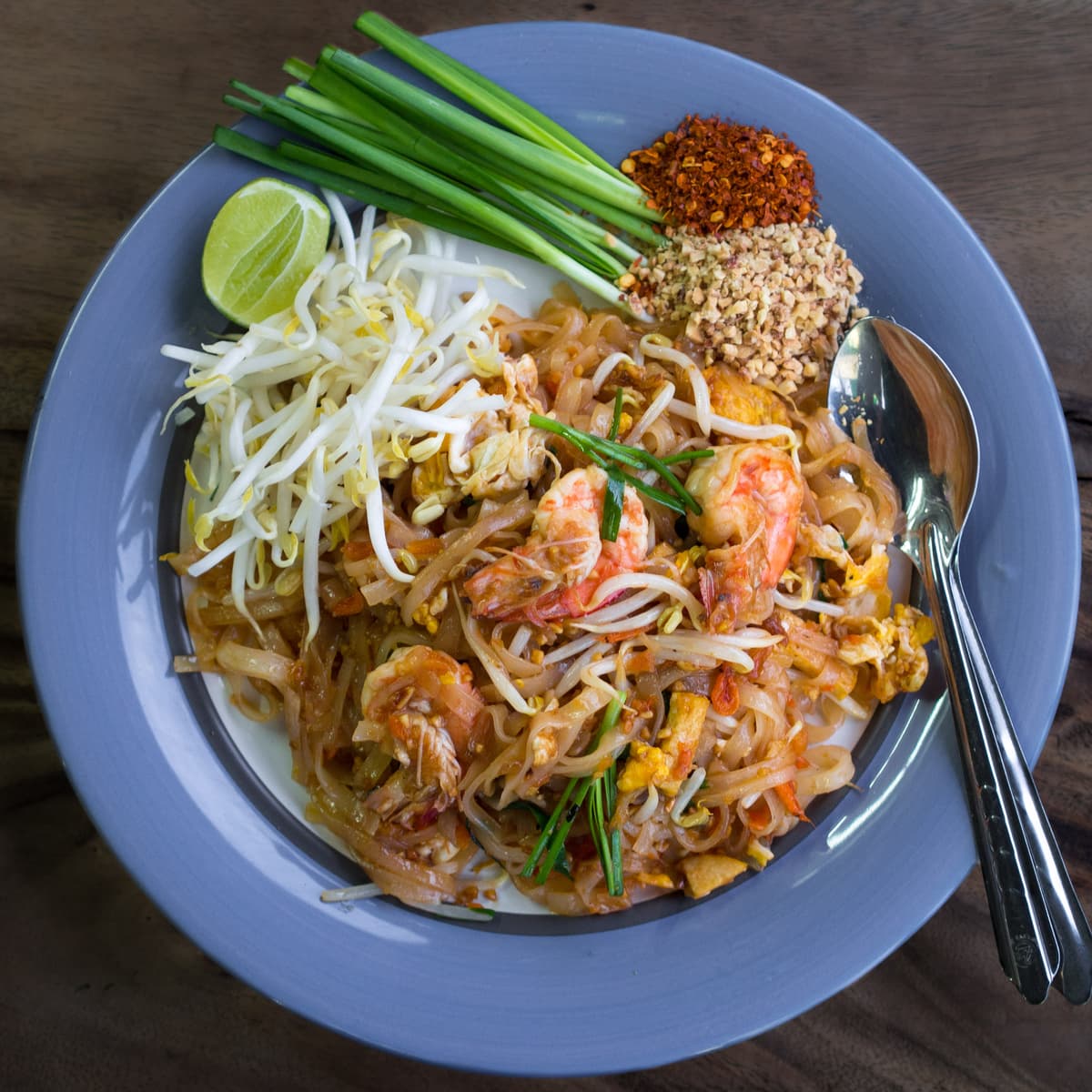 A traditional plate of pad Thai from a Chiang Mai street stall